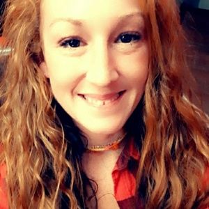 Meet your Posher, Lacey